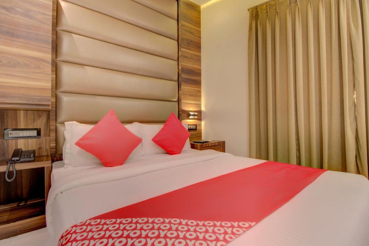 Oyo 76180 Hotel Meriton 孟买 外观 照片